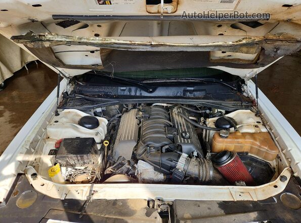 2C3CDZFJ7GH177192 2016 DODGE CHALLENGER White უკანა სალონის ხედი