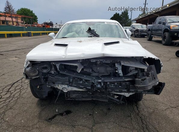 2C3CDZGG9JH255725 2018 DODGE CHALLENGER White Front view