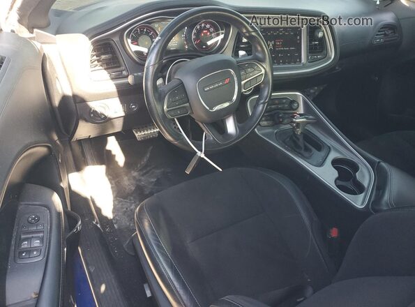 2C3CDZJG0LH201676 2020 DODGE CHALLENGER Синий Вид панели приборов