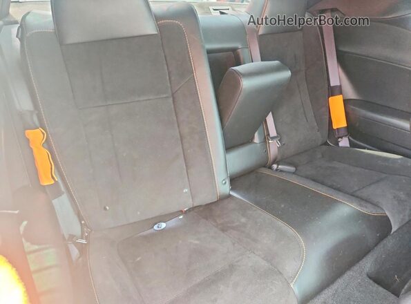 2C3CDZJG5PH637588 2023 DODGE CHALLENGER Gray უკანა სავარძლების ხედი