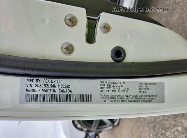 2C3CDZL98NH108292 2022 DODGE CHALLENGER White VIN կոդի պիտակի տեսք