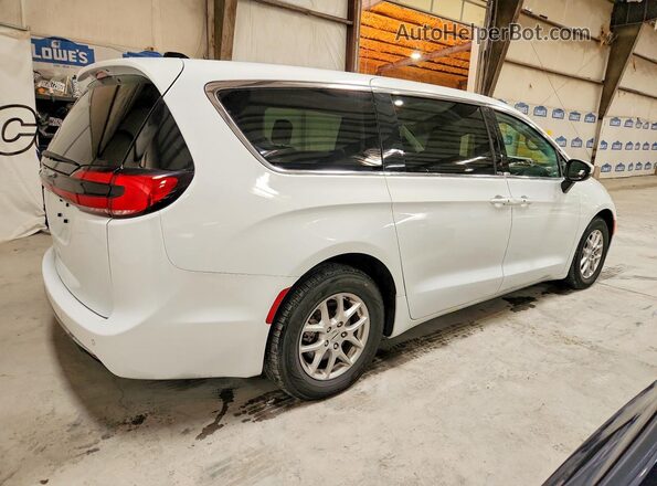 2C4RC1BG0PR616294 2023 CHRYSLER PACIFICA White Задня права чверть