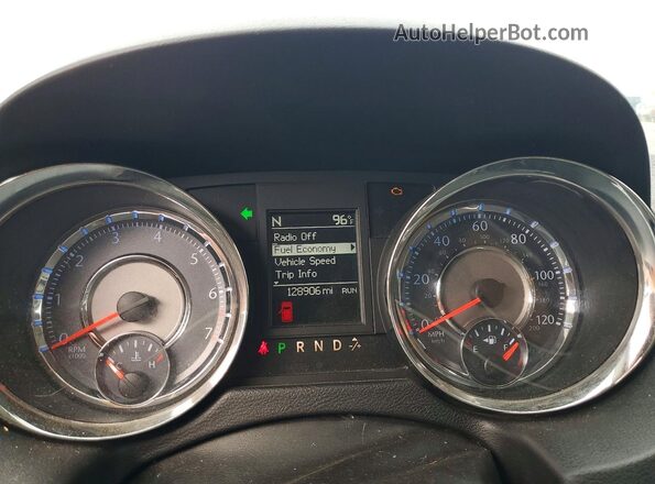 2C4RC1BG1GR198148 2016 CHRYSLER TOWN Белый Вид задних сидений
