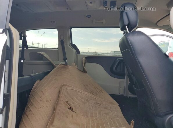 2C4RC1BG1GR198148 2016 CHRYSLER TOWN Белый Вид подкапотного пространства