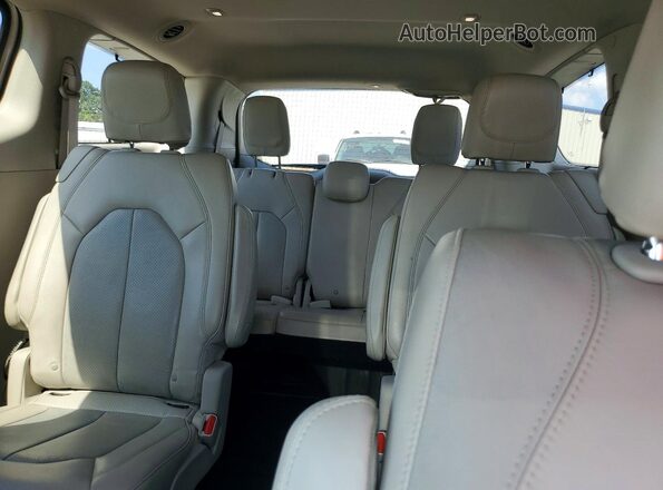 2C4RC1BG1MR547028 2021 CHRYSLER PACIFICA White Вид задніх сидінь