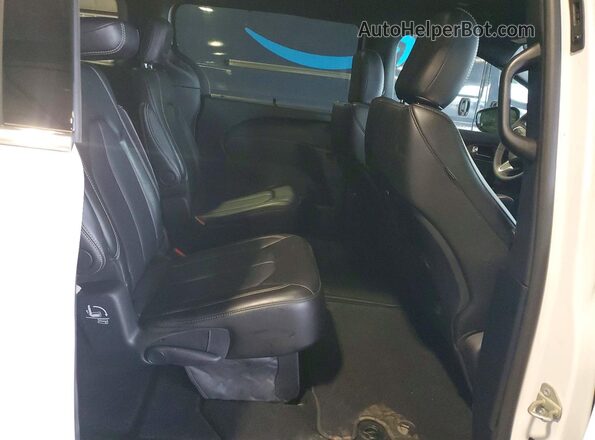 2C4RC1BG1SR599675 2025 CHRYSLER PACIFICA White Вид задньої частини салону
