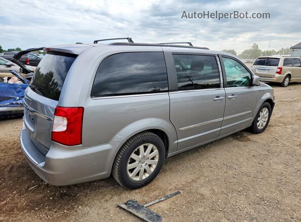 2C4RC1BG2GR229200 2016 CHRYSLER TOWN Серебряный Задняя правая четверть
