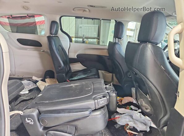 2C4RC1BG2MR531498 2021 CHRYSLER PACIFICA Silver Vista interior trasera