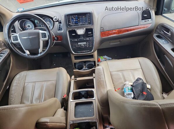 2C4RC1BG3GR281161 2016 CHRYSLER TOWN Белый Вид панели приборов