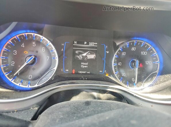 2C4RC1BG3JR352592 2018 CHRYSLER PACIFICA Blue Սարքավորումների վահանակի տեսք