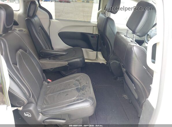 2C4RC1BG3NR198262 2022 CHRYSLER PACIFICA Белый Вид наклейки с VIN-кодом