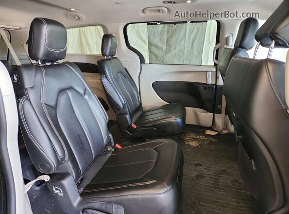 2C4RC1BG3PR515315 2023 CHRYSLER PACIFICA Black Rear interior view