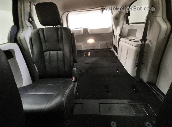 2C4RC1BG4GR112802 2016 CHRYSLER TOWN Черный Вид задних сидений