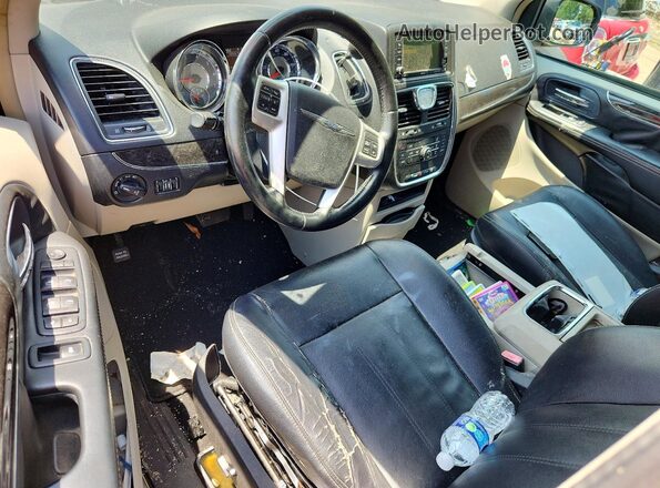 2C4RC1BG4GR173597 2016 CHRYSLER TOWN Silver Vista del salpicadero