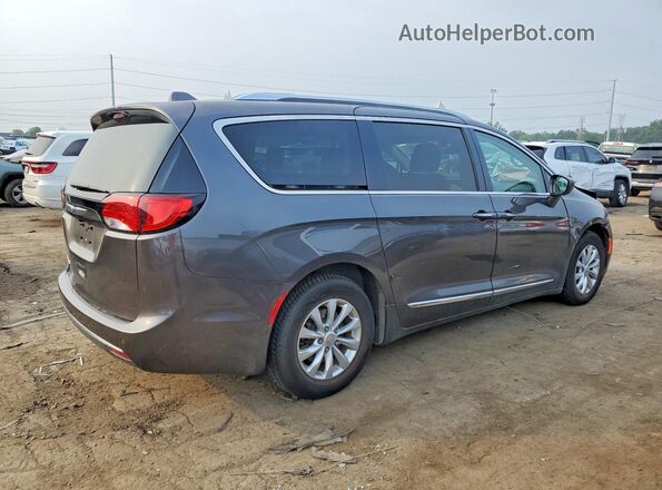 2C4RC1BG4JR193548 2018 CHRYSLER PACIFICA Gray Tył prawy