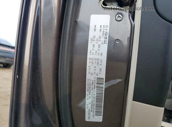 2C4RC1BG4JR193548 2018 CHRYSLER PACIFICA Gray Widok naklejki z numerem VIN