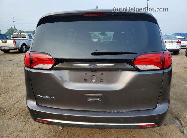 2C4RC1BG4JR193548 2018 CHRYSLER PACIFICA Gray Widok z tyłu