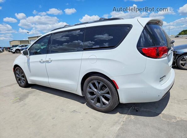2C4RC1BG4JR228069 2018 CHRYSLER PACIFICA White უკანა მარჯვენა