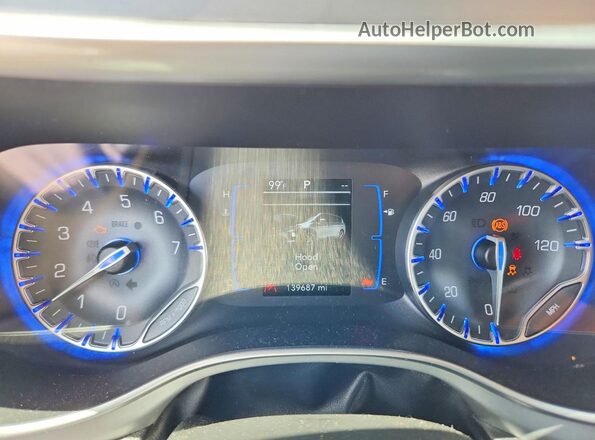 2C4RC1BG4JR228069 2018 CHRYSLER PACIFICA White უკანა სავარძლების ხედი