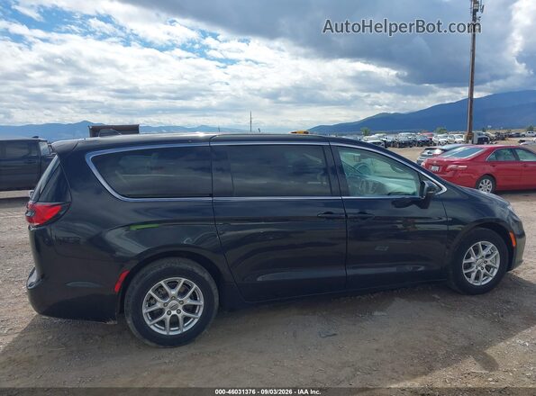 2C4RC1BG4PR627184 2023 CHRYSLER PACIFICA Black Rear interior view