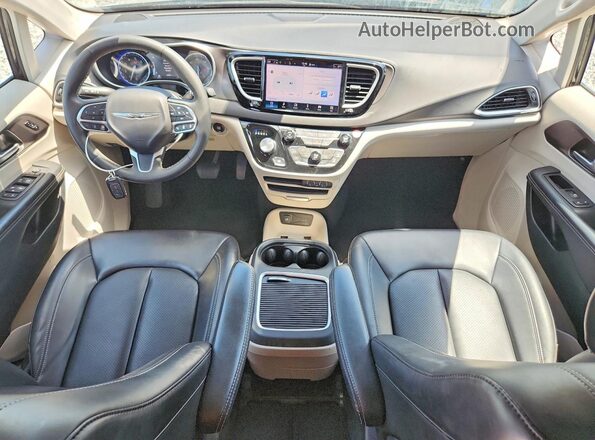 2C4RC1BG4RR167866 2024 CHRYSLER PACIFICA Black Widok deski rozdzielczej