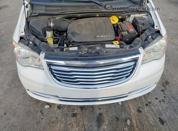 2C4RC1BG5GR198766 2016 CHRYSLER TOWN Белый Вид подкапотного пространства