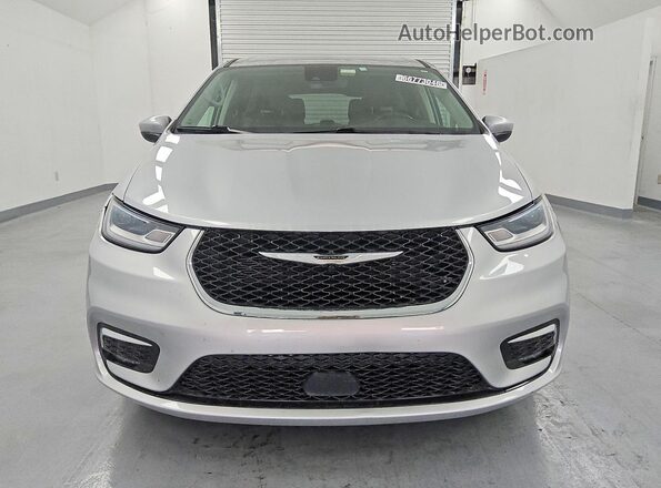 2C4RC1BG5PR509192 2023 CHRYSLER PACIFICA Серебряный Вид спереди