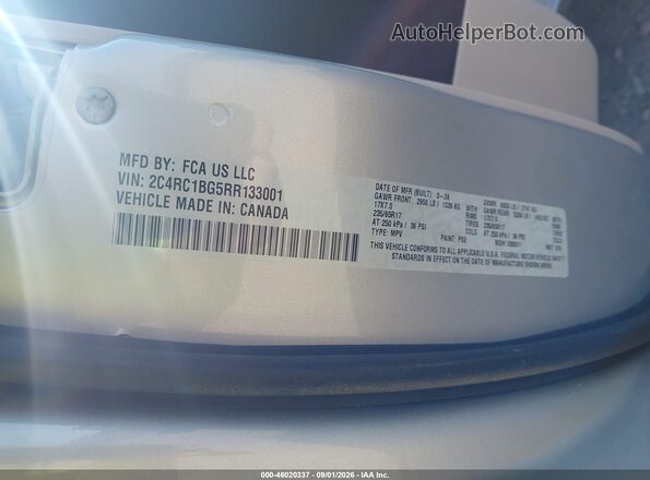 2C4RC1BG5RR133001 2024 CHRYSLER PACIFICA Серебряный Вид подкапотного пространства