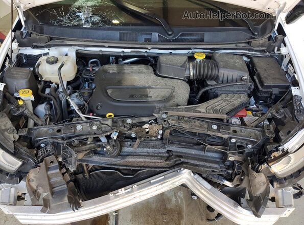 2C4RC1BG5SR526809 2025 CHRYSLER PACIFICA White Շարժիչի բաժամունքի տեսք