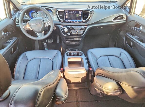 2C4RC1BG5TR212501 2026 CHRYSLER PACIFICA Silver წინა პანელის ხედი