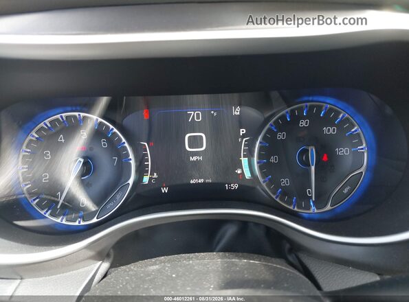 2C4RC1BG7RR168011 2024 CHRYSLER PACIFICA White Vista de los asientos traseros