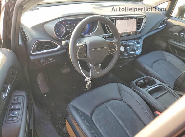 2C4RC1BG7VR568130 2027 CHRYSLER PACIFICA Black Вид панелі приладів