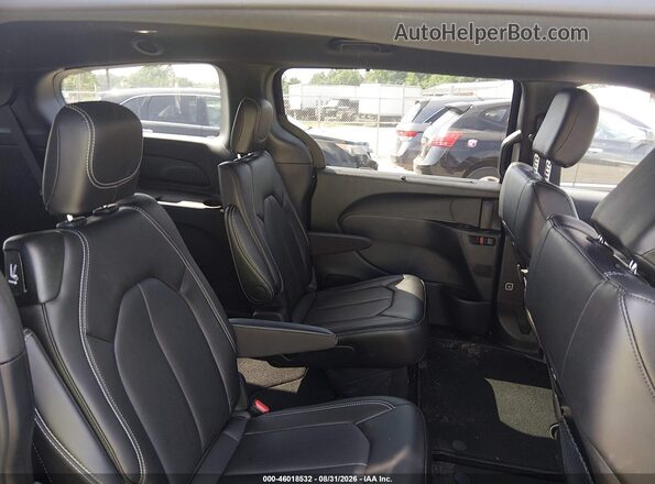 2C4RC1BG8VR580786 2027 CHRYSLER PACIFICA Black VIN კოდის სტიკერის ხედი