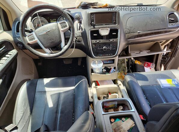 2C4RC1BG9GR288650 2016 CHRYSLER TOWN Silver Вид панелі приладів