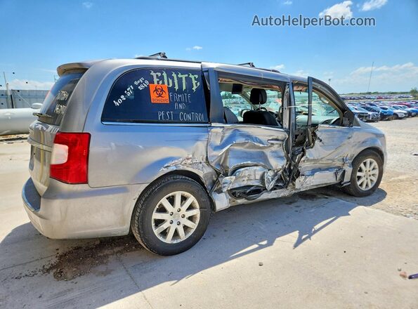 2C4RC1BG9GR288650 2016 CHRYSLER TOWN Silver Задня права чверть