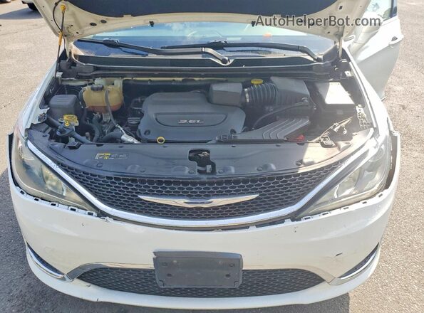 2C4RC1BG9HR621771 2017 CHRYSLER PACIFICA Белый Вид подкапотного пространства