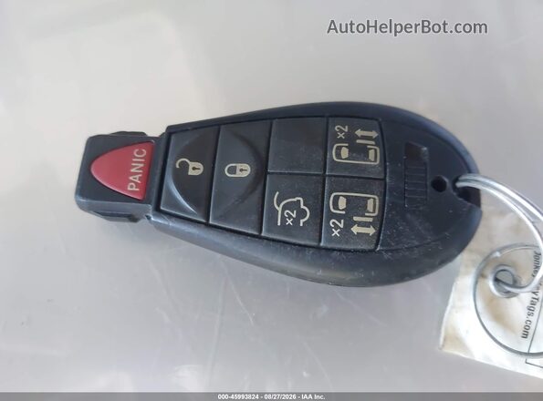 2C4RC1BGXGR300062 2016 CHRYSLER TOWN & COUNTRY Red წინა პანელის ხედი