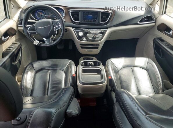 2C4RC1BGXJR110558 2018 CHRYSLER PACIFICA White წინა პანელის ხედი