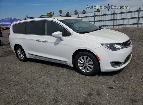 2C4RC1BGXJR110558 2018 CHRYSLER PACIFICA White წინა მარჯვენა