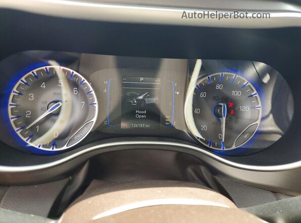 2C4RC1BGXJR142071 2018 CHRYSLER PACIFICA Черный Вид щитка приборов
