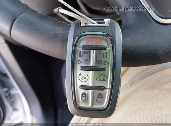 2C4RC1BGXTR155423 2026 CHRYSLER PACIFICA Silver წინა პანელის ხედი