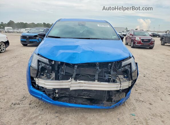 2C4RC1BGXVR586881 2027 CHRYSLER PACIFICA Blue Widok z przodu