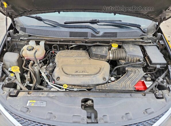 2C4RC1CG5MR565434 2021 CHRYSLER VOYAGER Black Vista del compartimento del motor