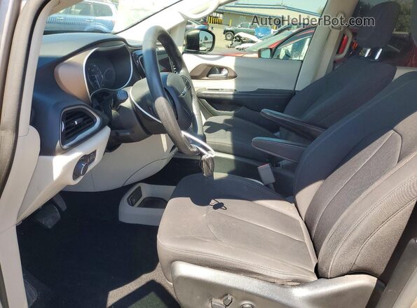 2C4RC1CGXJR236529 2018 CHRYSLER PACIFICA Brown Սալոնի դիմացի տեսք