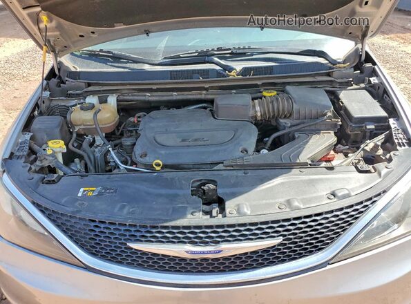 2C4RC1DG2LR268263 2020 CHRYSLER VOYAGER Gray Widok komory silnika