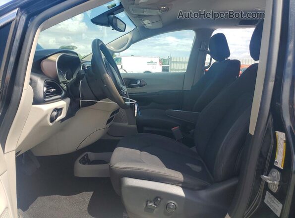 2C4RC1DG5HR609064 2017 CHRYSLER PACIFICA Silver Vista interior delantera