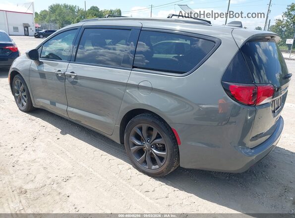 2C4RC1EG6LR204242 2020 CHRYSLER PACIFICA Gray Rear left
