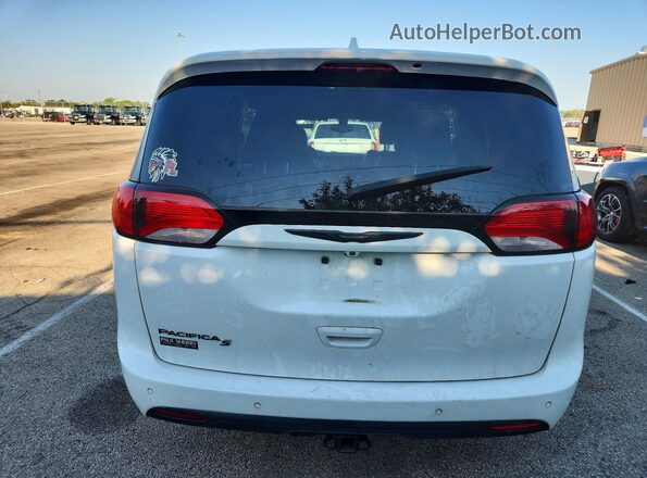 2C4RC1EGXKR613990 2019 CHRYSLER PACIFICA White Вид ззаду