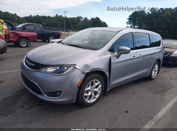 2C4RC1FG4JR174444 2018 CHRYSLER PACIFICA Серебряный Передняя левая четверть