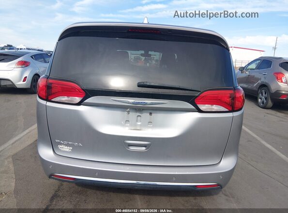 2C4RC1FG4JR174444 2018 CHRYSLER PACIFICA Серебряный 